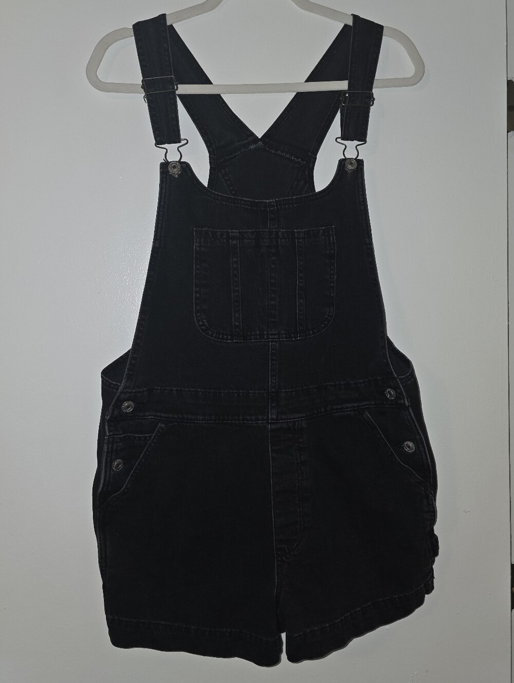 American Eagle 94% Cotton Black Overall Shorts Size M